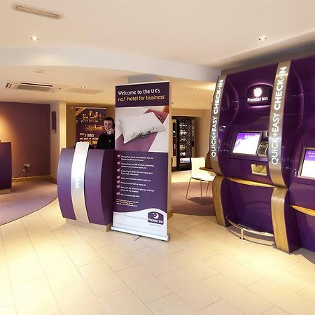 Premier Inn Bradford Central Екстериор снимка